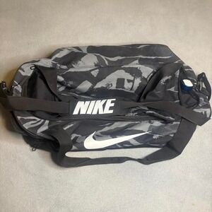Black/grey digital camo Nike gym‎ bag